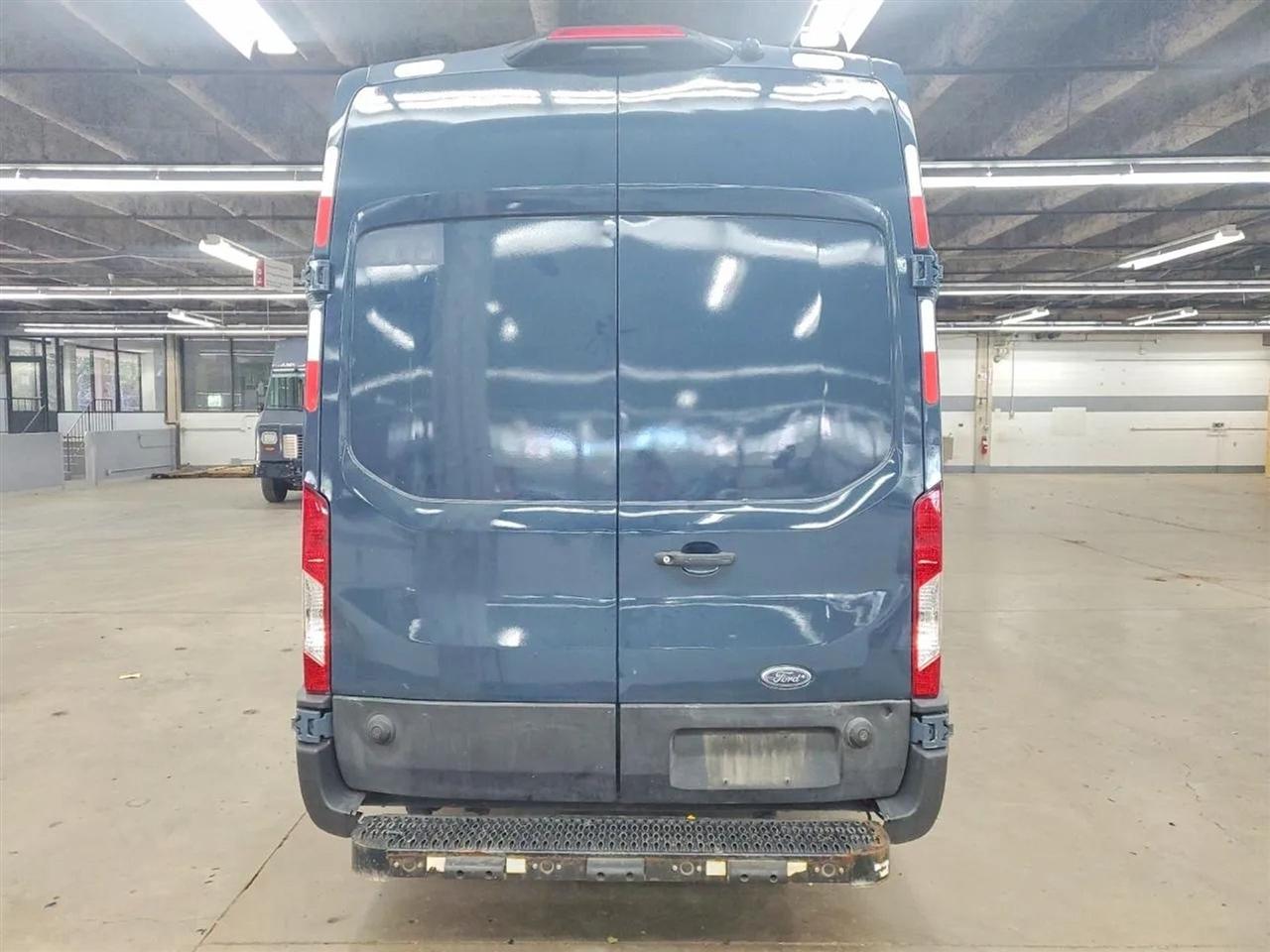 Ford Transit 250 Van High Roof w/Sliding Pass. 148-in. WB EL 2020