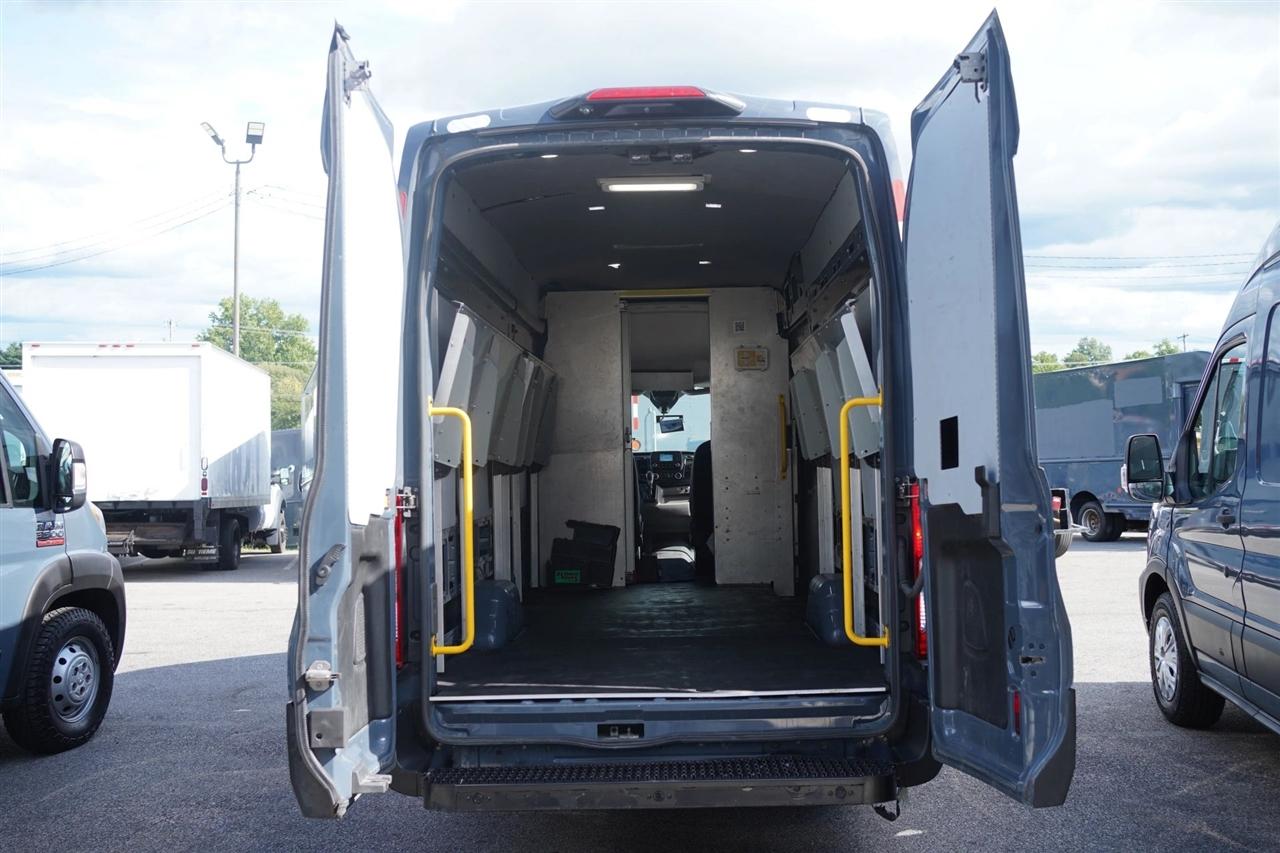 Ford Transit 250 Van High Roof w/Sliding Pass. 148-in. WB EL 2020