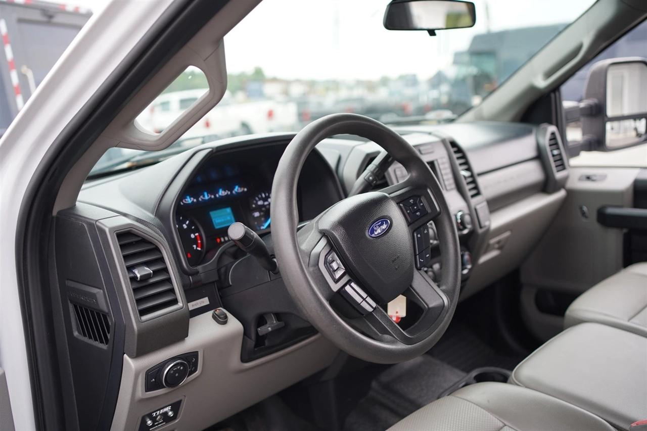 Ford F-250 SD XL Crew Cab 4WD 2019