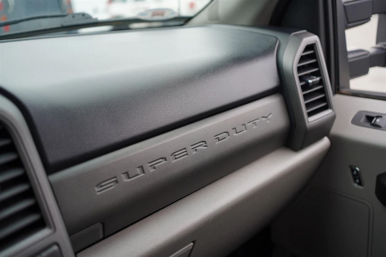 Ford F-250 SD XL Crew Cab 4WD 2019