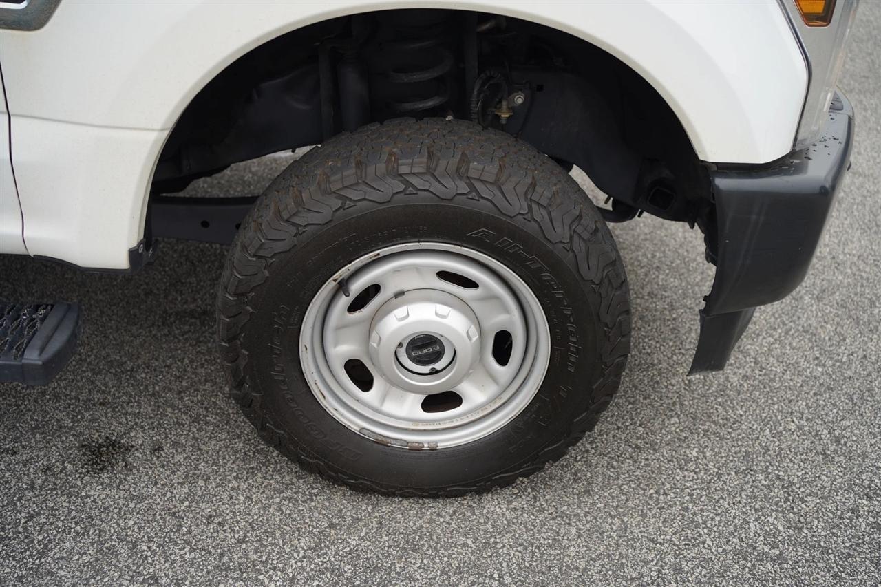 Ford F-250 SD XL Crew Cab 4WD 2019