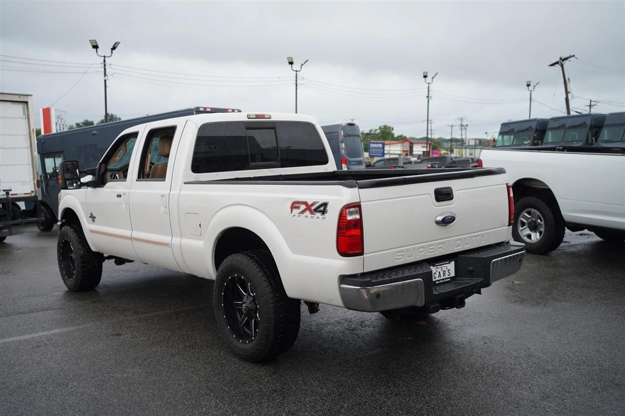 Ford F-250 SD Lariat Crew Cab 4WD 2015