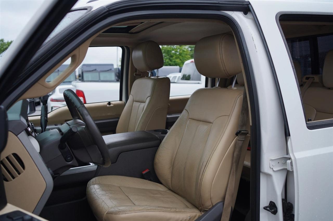 Ford F-250 SD Lariat Crew Cab 4WD 2015