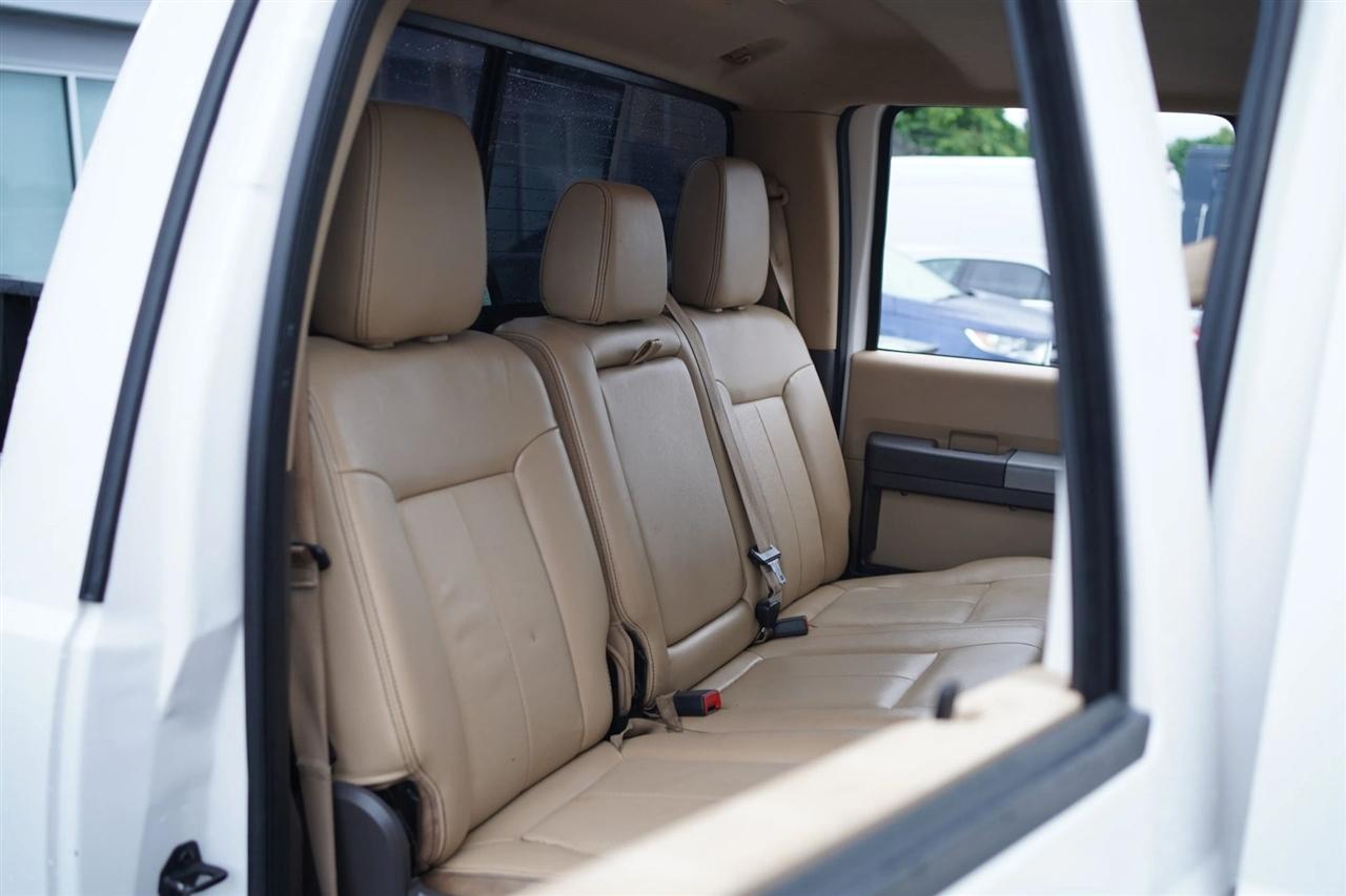 Ford F-250 SD Lariat Crew Cab 4WD 2015
