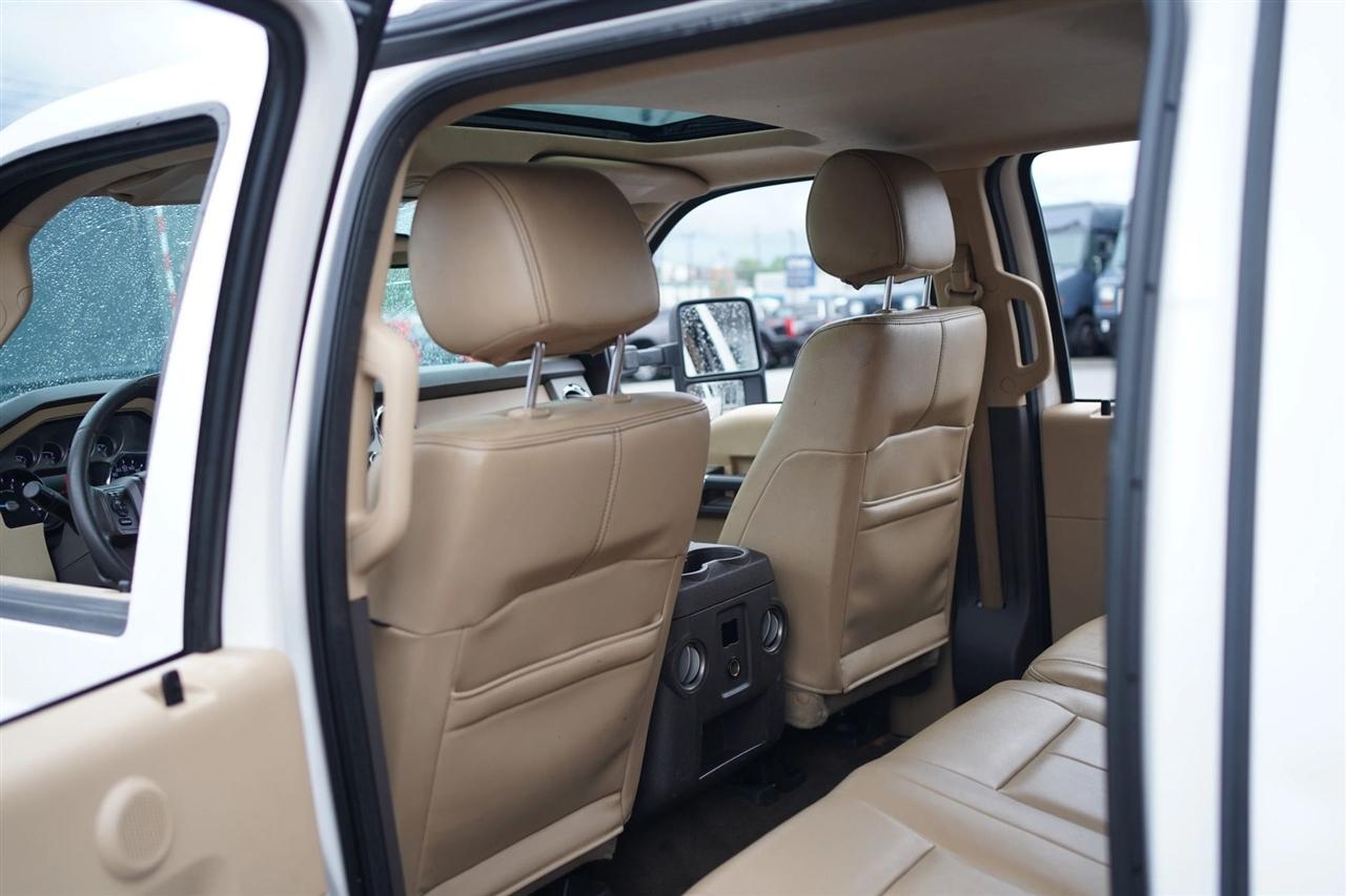 Ford F-250 SD Lariat Crew Cab 4WD 2015