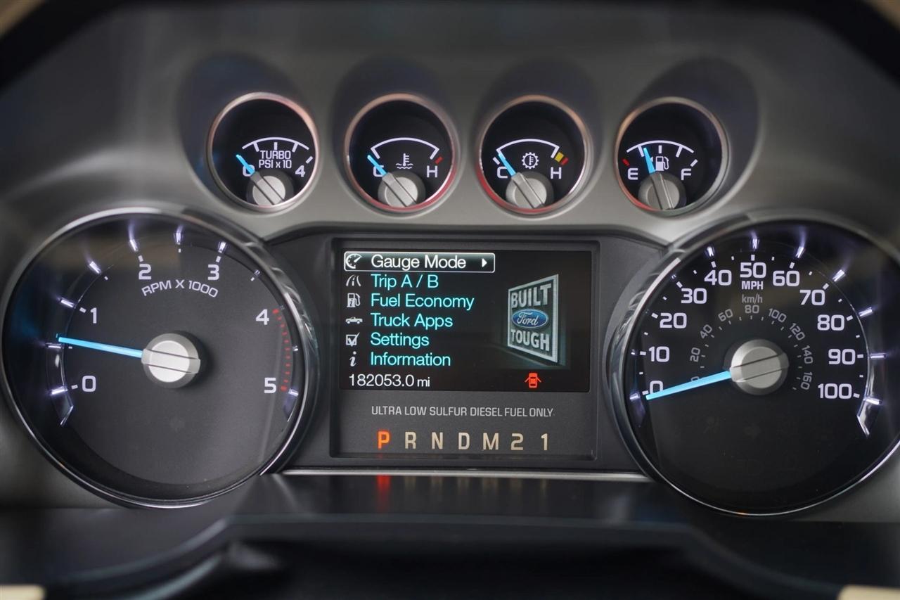 Ford F-250 SD Lariat Crew Cab 4WD 2015