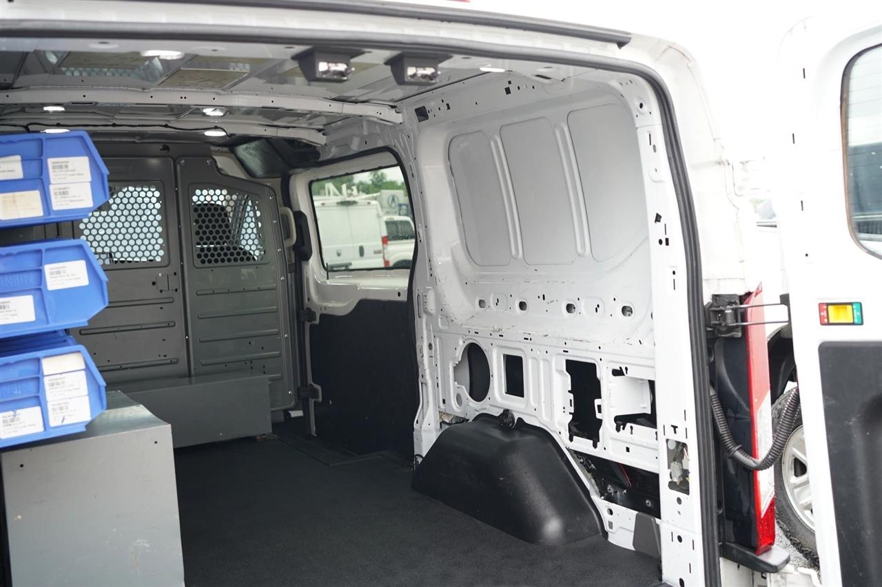 Ford Transit 150 Van Low Roof w/Sliding Pass. 130-in. WB 2020