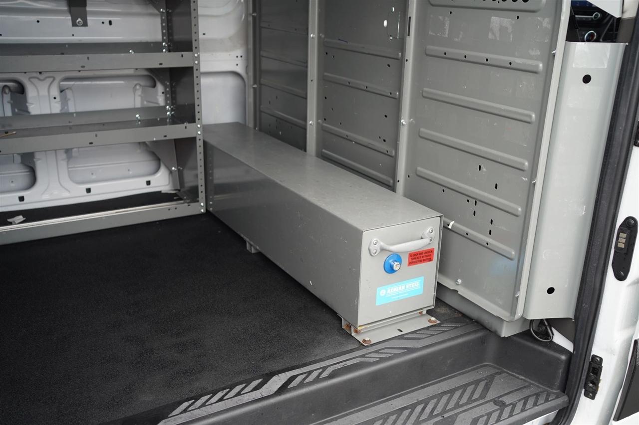 Ford Transit 150 Van Low Roof w/Sliding Pass. 130-in. WB 2020
