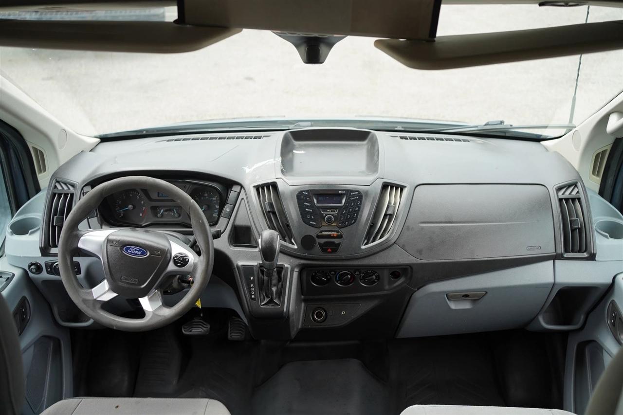 Ford Transit 250 Van High Roof w/Sliding Pass. 148-in. WB EL 2019
