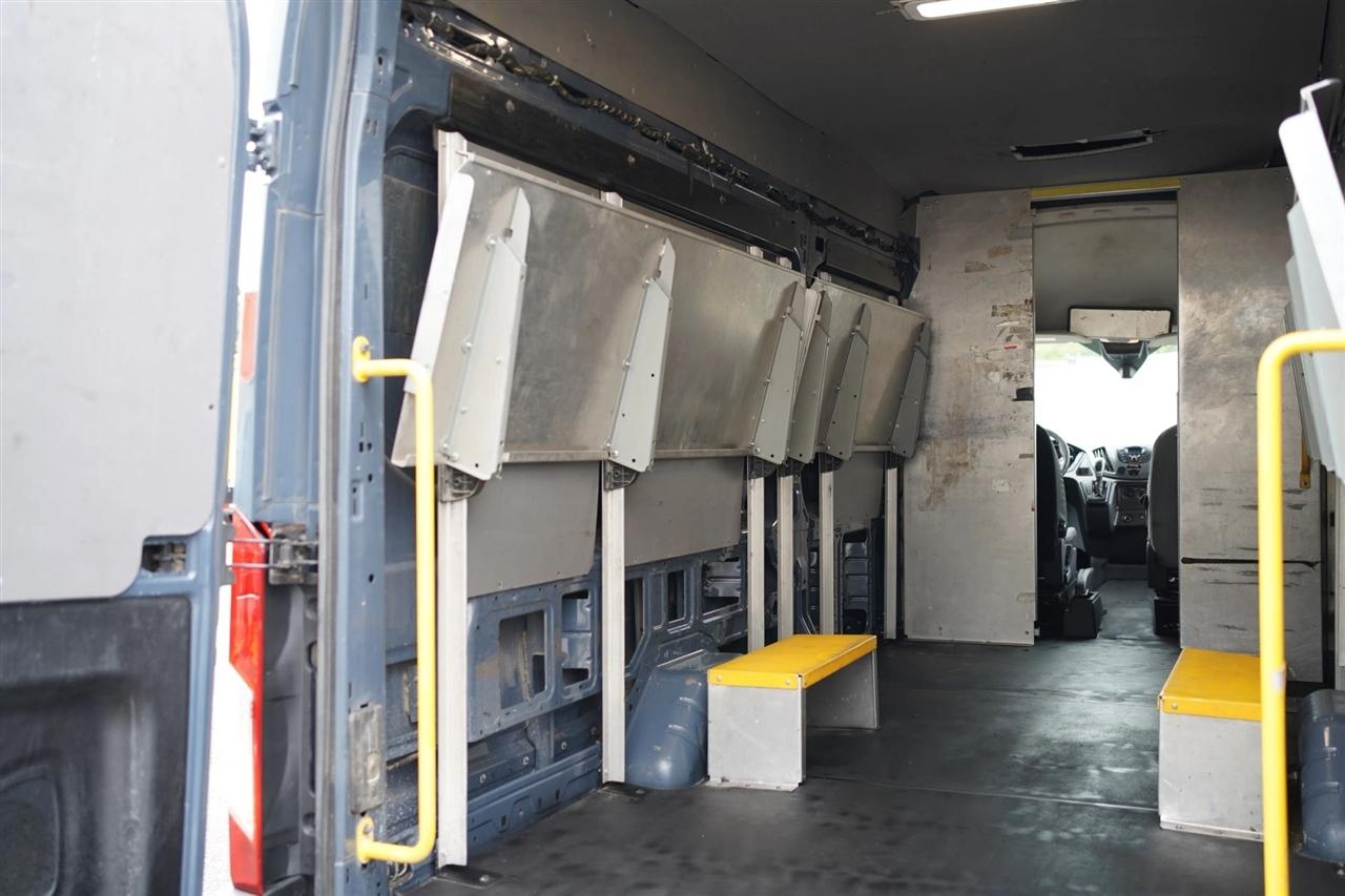 Ford Transit 250 Van High Roof w/Sliding Pass. 148-in. WB EL 2019