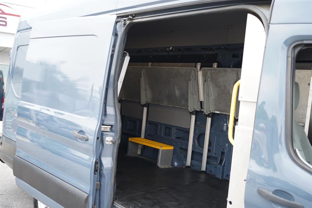 Ford Transit 250 Van High Roof w/Sliding Pass. 148-in. WB EL 2019