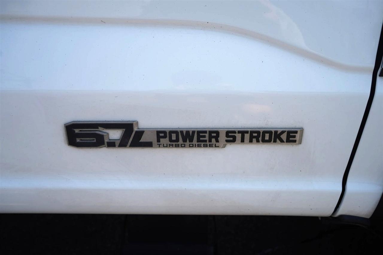 Ford F-350 SD XL Crew Cab 4WD 2017
