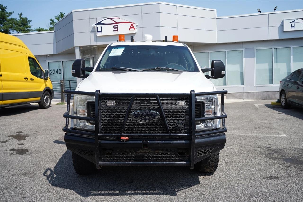 Ford F-350 SD XL Crew Cab 4WD 2017
