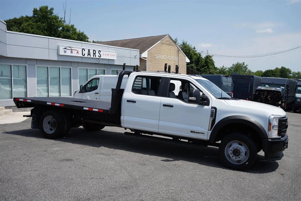 Ford F-450 SD Crew Cab DRW 4WD 2024