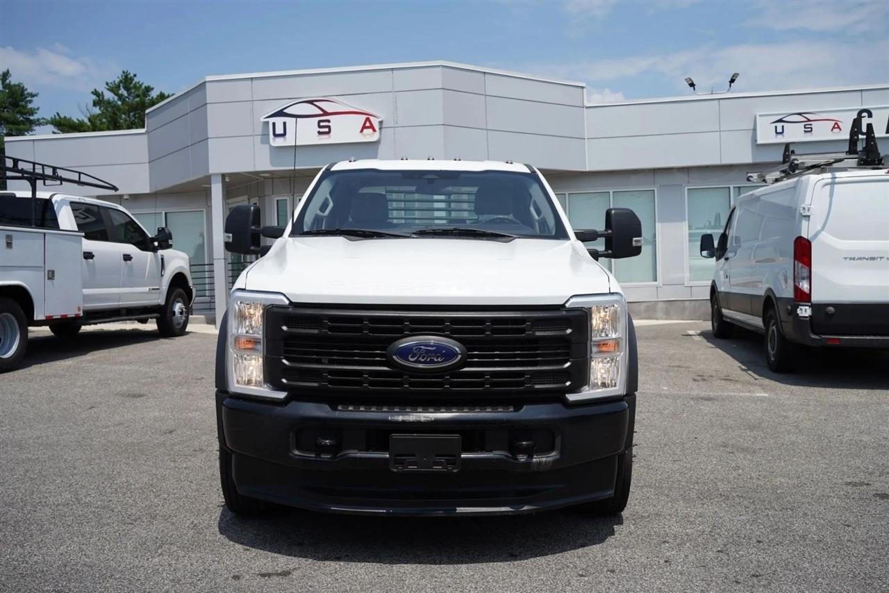 Ford F-450 SD Crew Cab DRW 4WD 2024