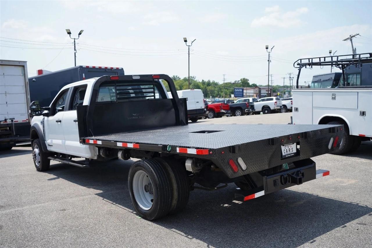 Ford F-450 SD Crew Cab DRW 4WD 2024