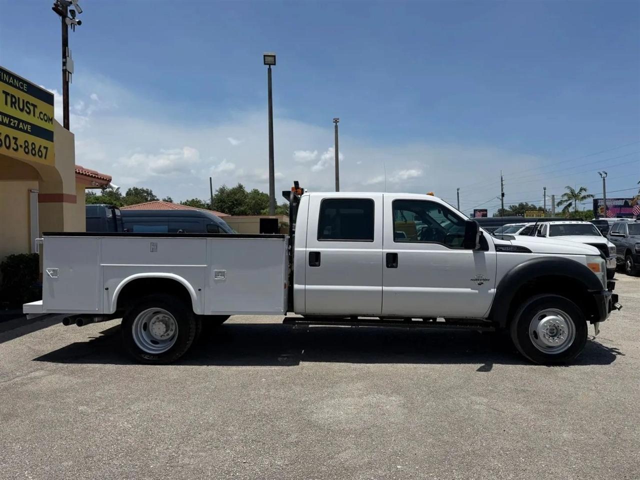 Ford F-550 Crew Cab DRW 4WD 2015