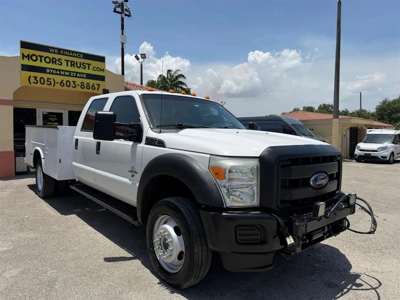 Ford F-550 Crew Cab DRW 4WD 2015