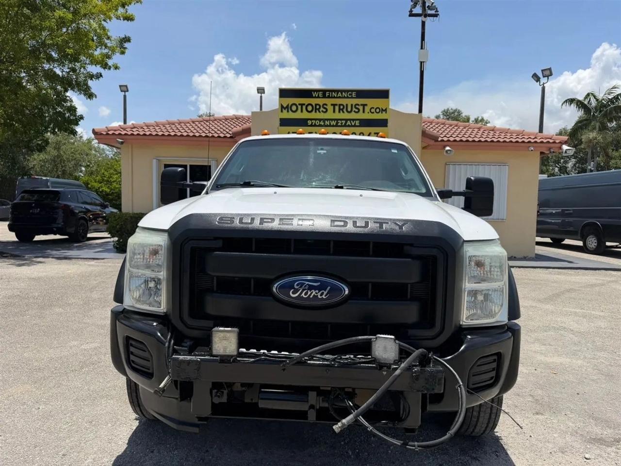 Ford F-550 Crew Cab DRW 4WD 2015