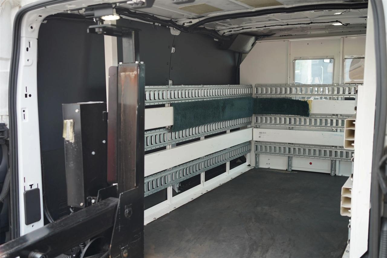 Ford Transit 150 Van Low Roof 60/40 Pass. 130-in. WB 2016