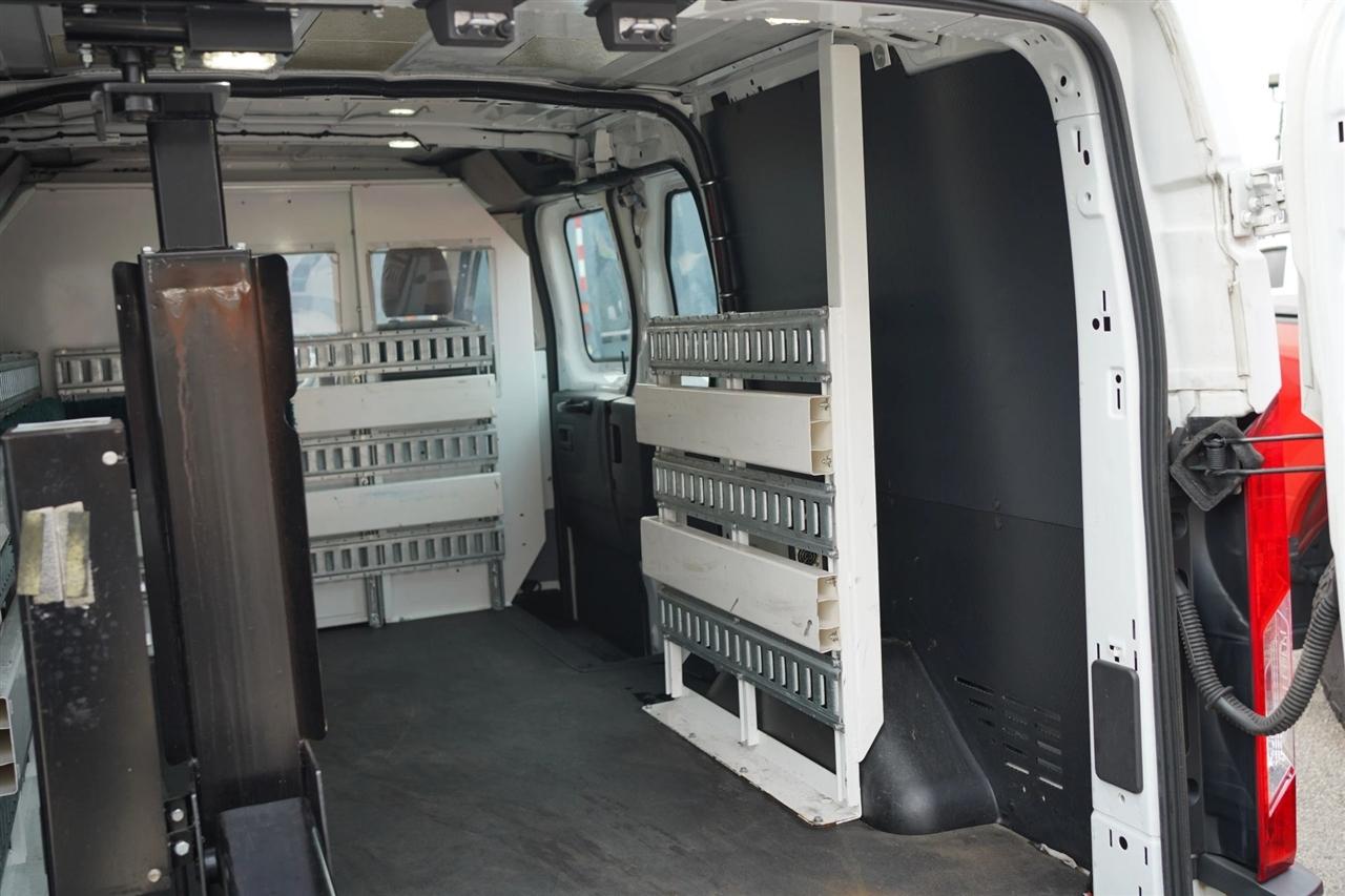 Ford Transit 150 Van Low Roof 60/40 Pass. 130-in. WB 2016