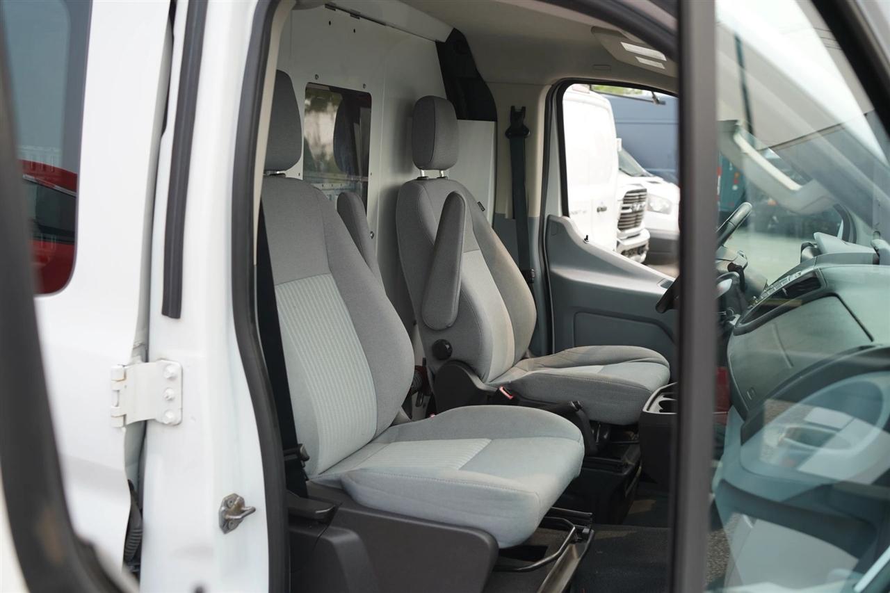 Ford Transit 150 Van Low Roof 60/40 Pass. 130-in. WB 2016