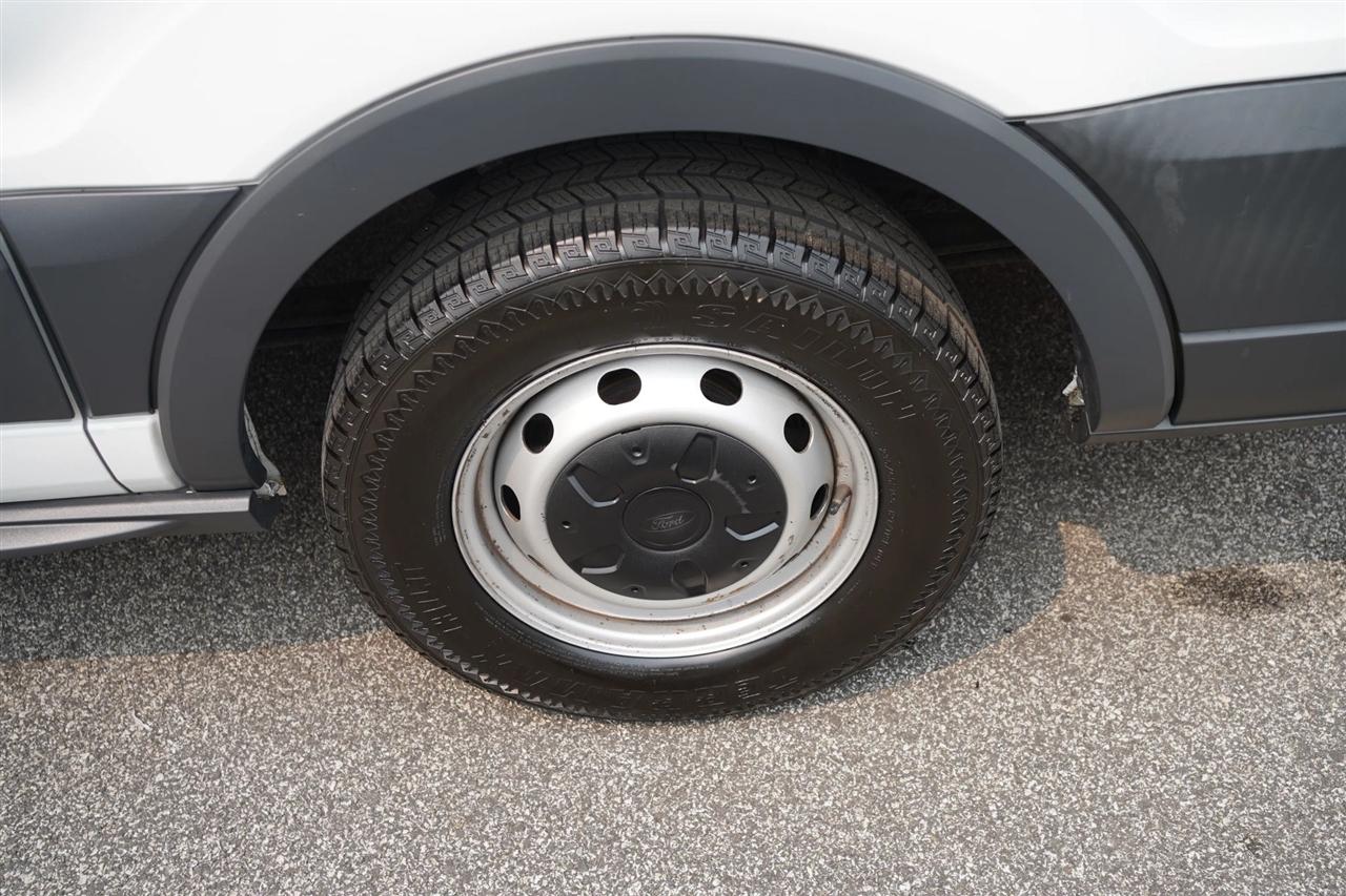 Ford Transit 150 Van Low Roof 60/40 Pass. 130-in. WB 2016