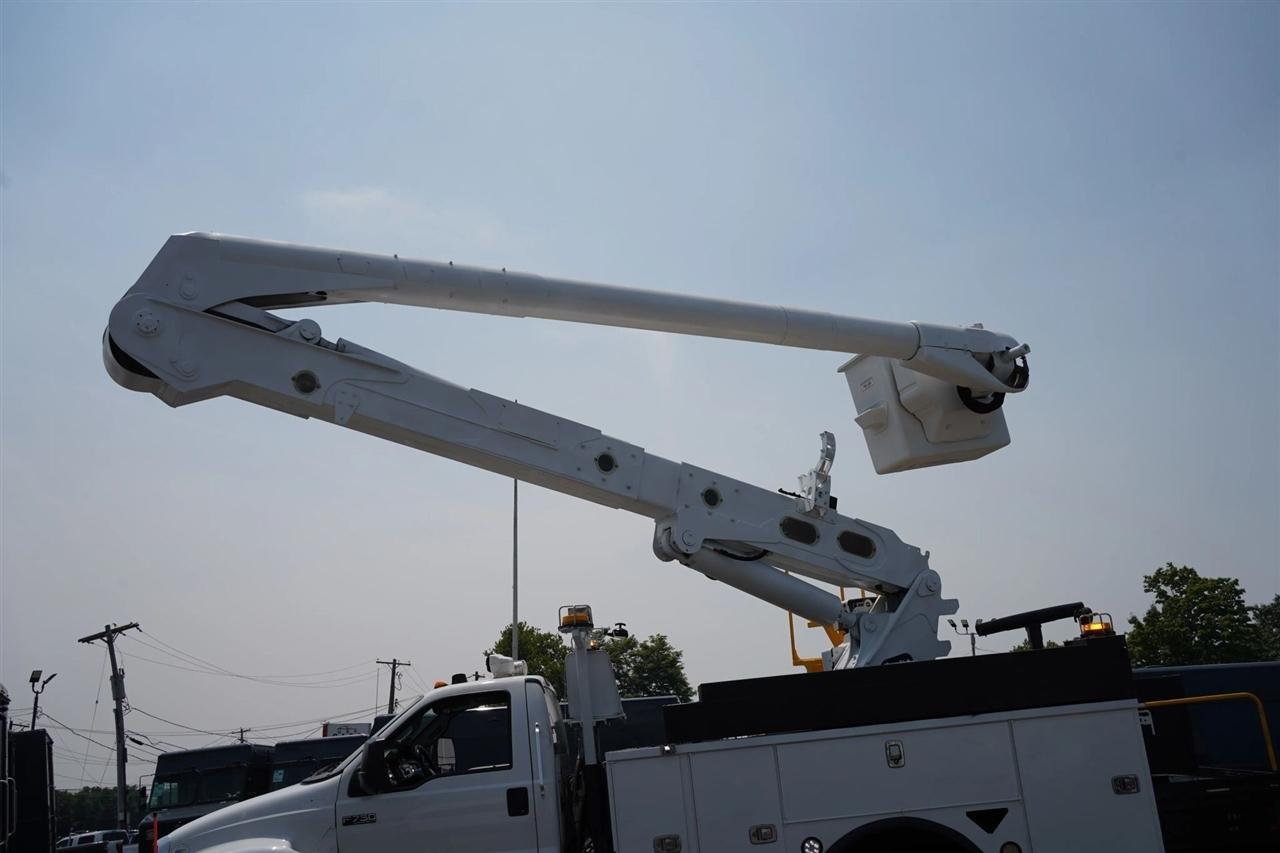 Ford F-750 Regular Cab 2WD DRW 2015