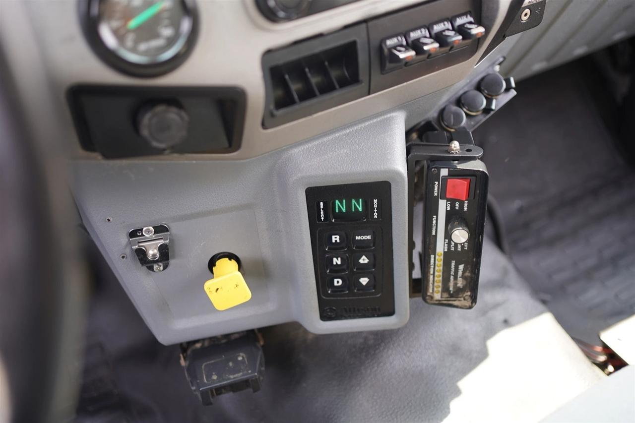 Ford F-750 Regular Cab 2WD DRW 2015