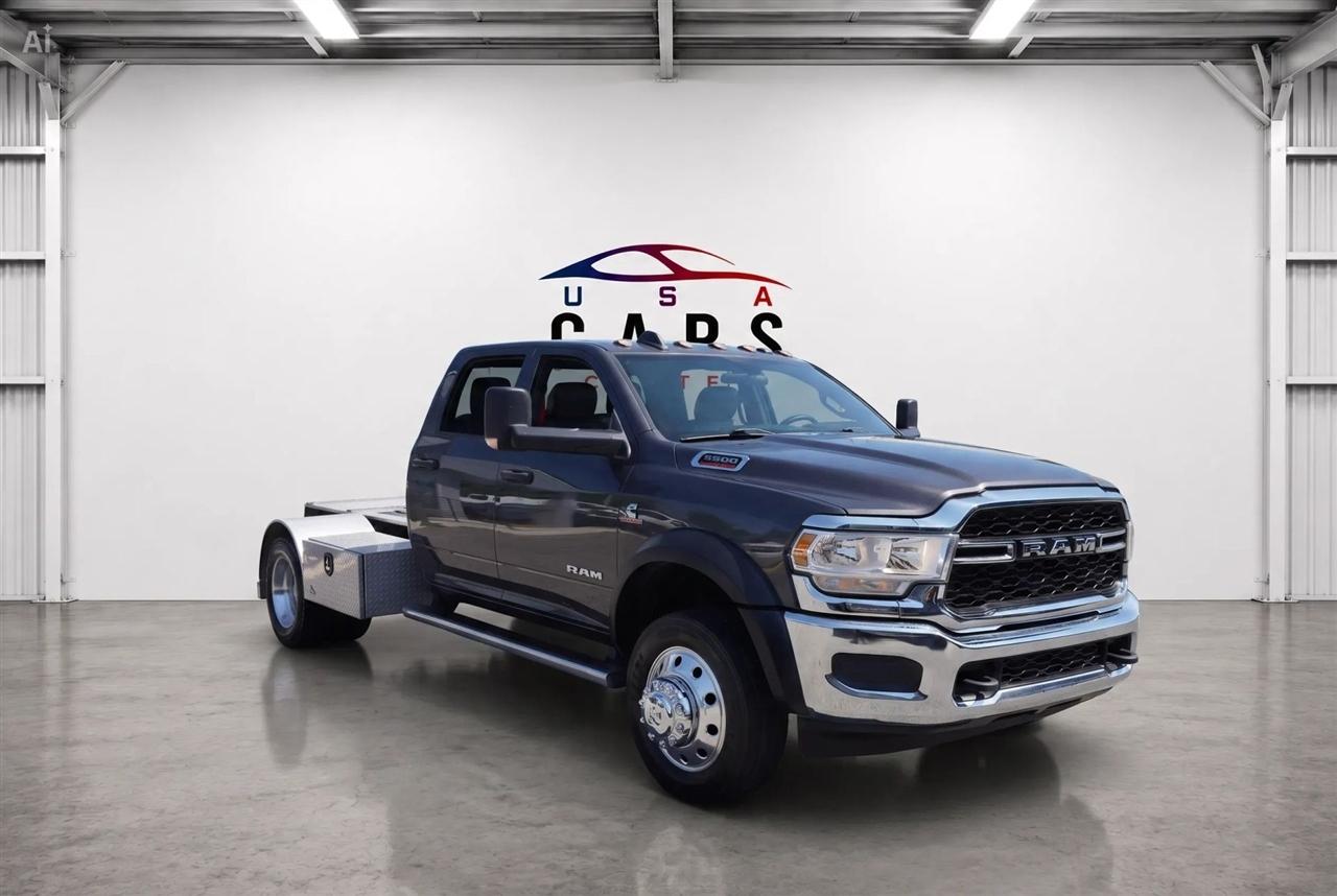 RAM 5500 Crew Cab SWB 2WD DRW 2022