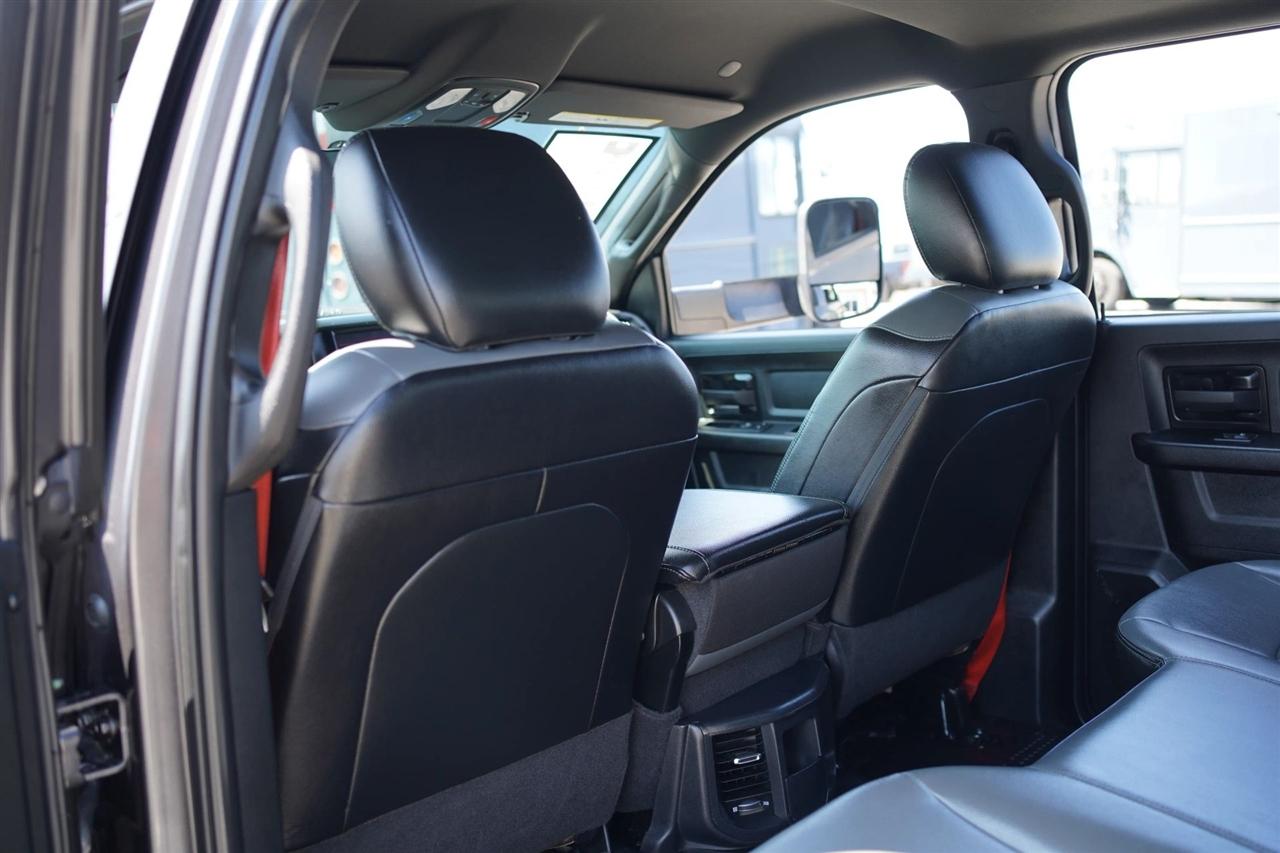 RAM 5500 Crew Cab SWB 2WD DRW 2022
