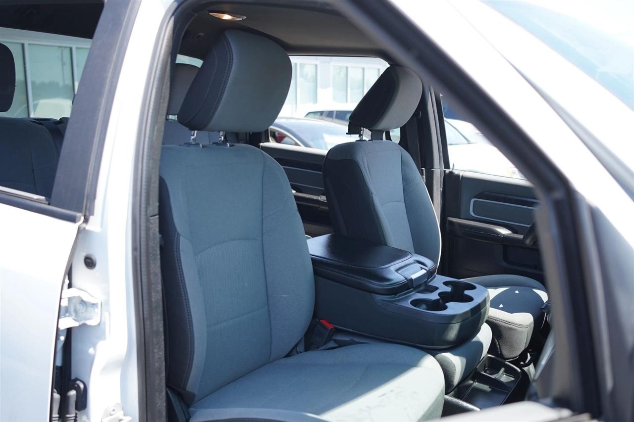RAM 2500 Tradesman Crew Cab LWB 4WD 2022
