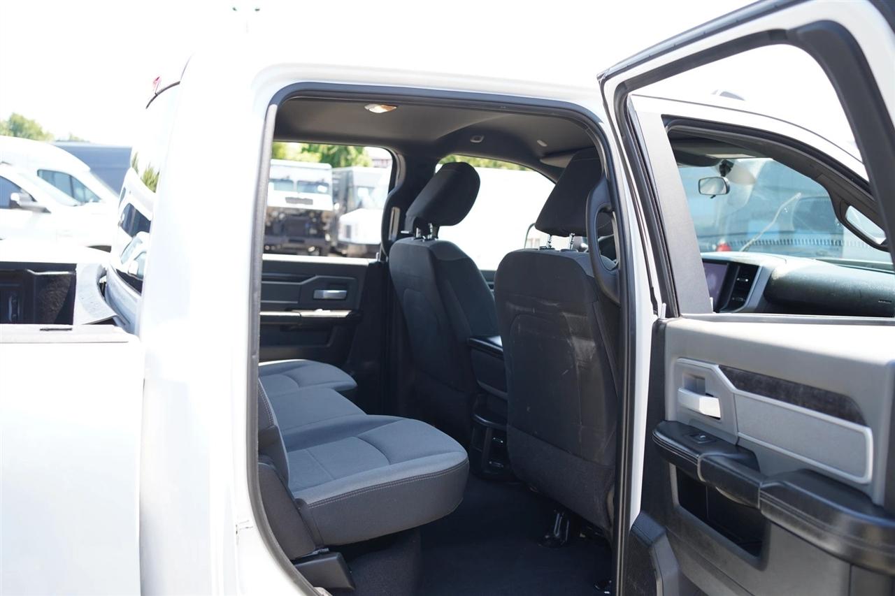 RAM 2500 Tradesman Crew Cab LWB 4WD 2022