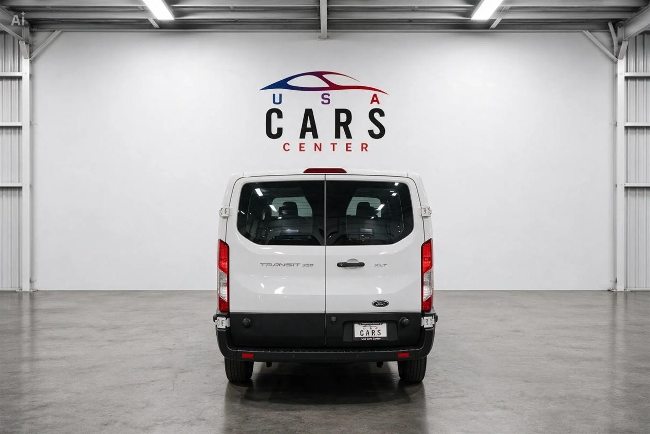 Ford Transit 350 Wagon Low Roof XLT w/Sliding Pass. 148-in. WB 2024