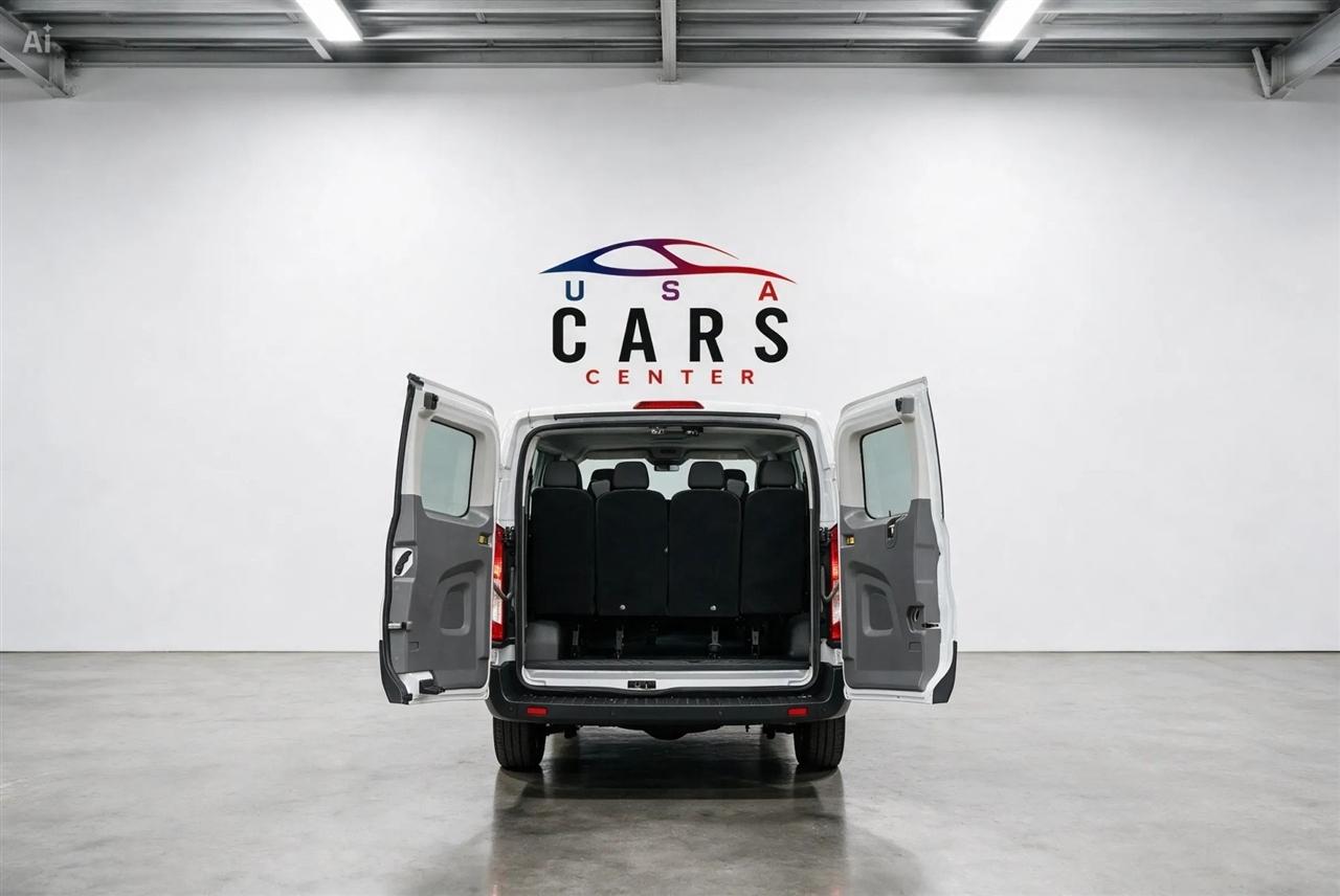 Ford Transit 350 Wagon Low Roof XLT w/Sliding Pass. 148-in. WB 2024