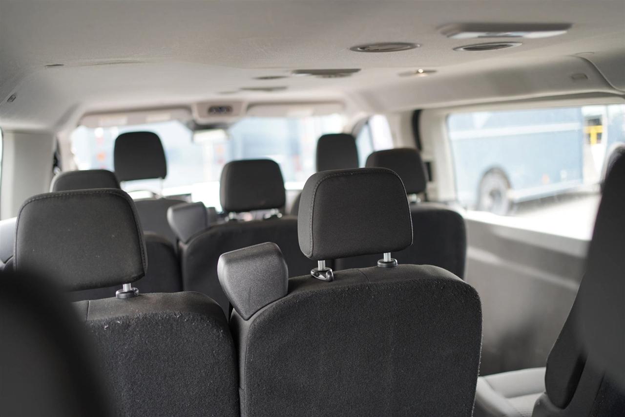 Ford Transit 350 Wagon Low Roof XLT w/Sliding Pass. 148-in. WB 2024