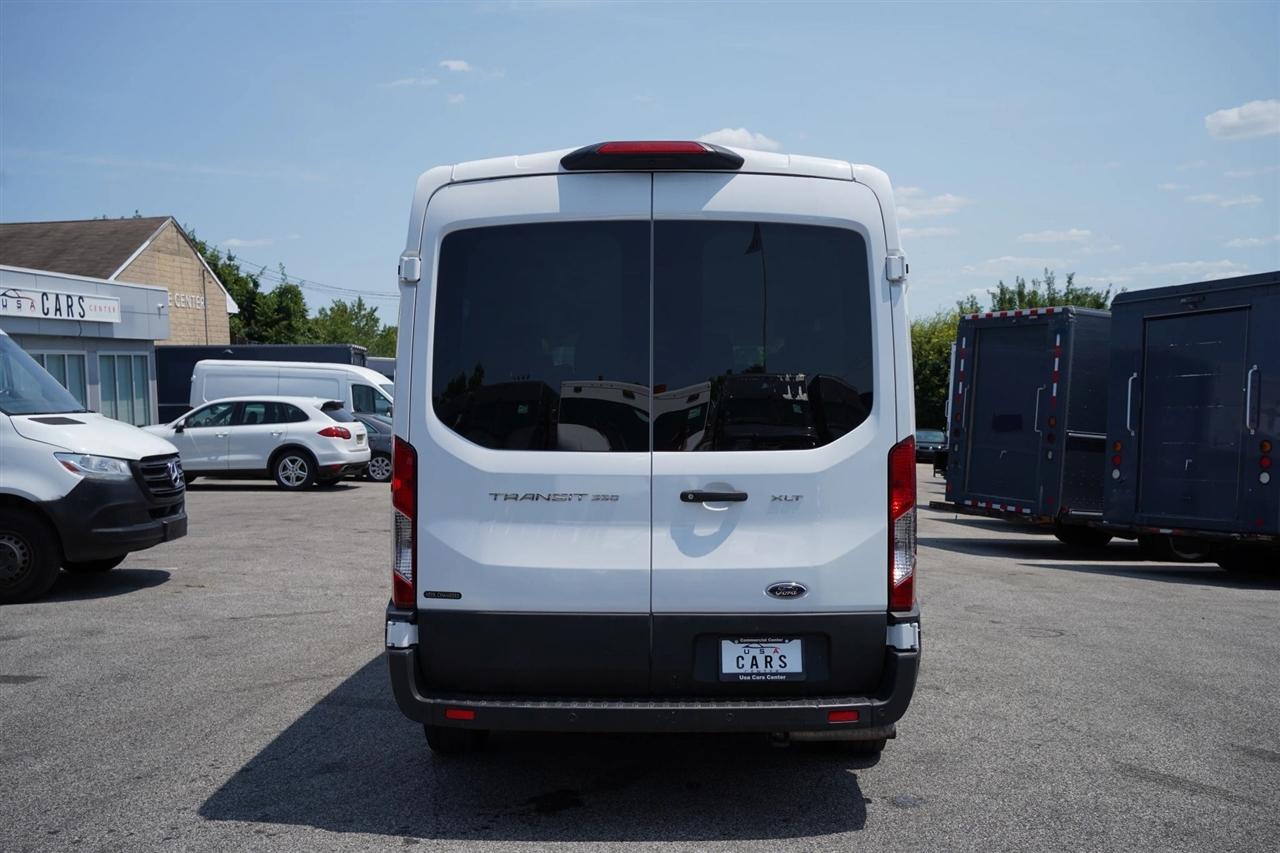 Ford Transit 350 Wagon Med. Roof XL w/Sliding Pass. 148-in. WB 2025