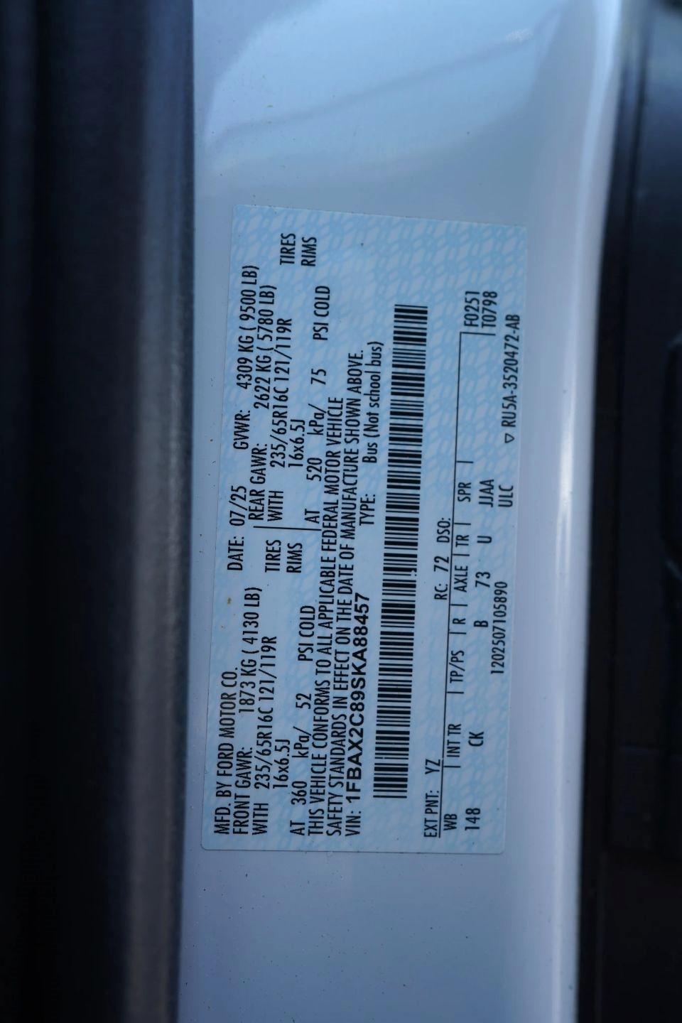 Ford Transit 350 Wagon Med. Roof XL w/Sliding Pass. 148-in. WB 2025