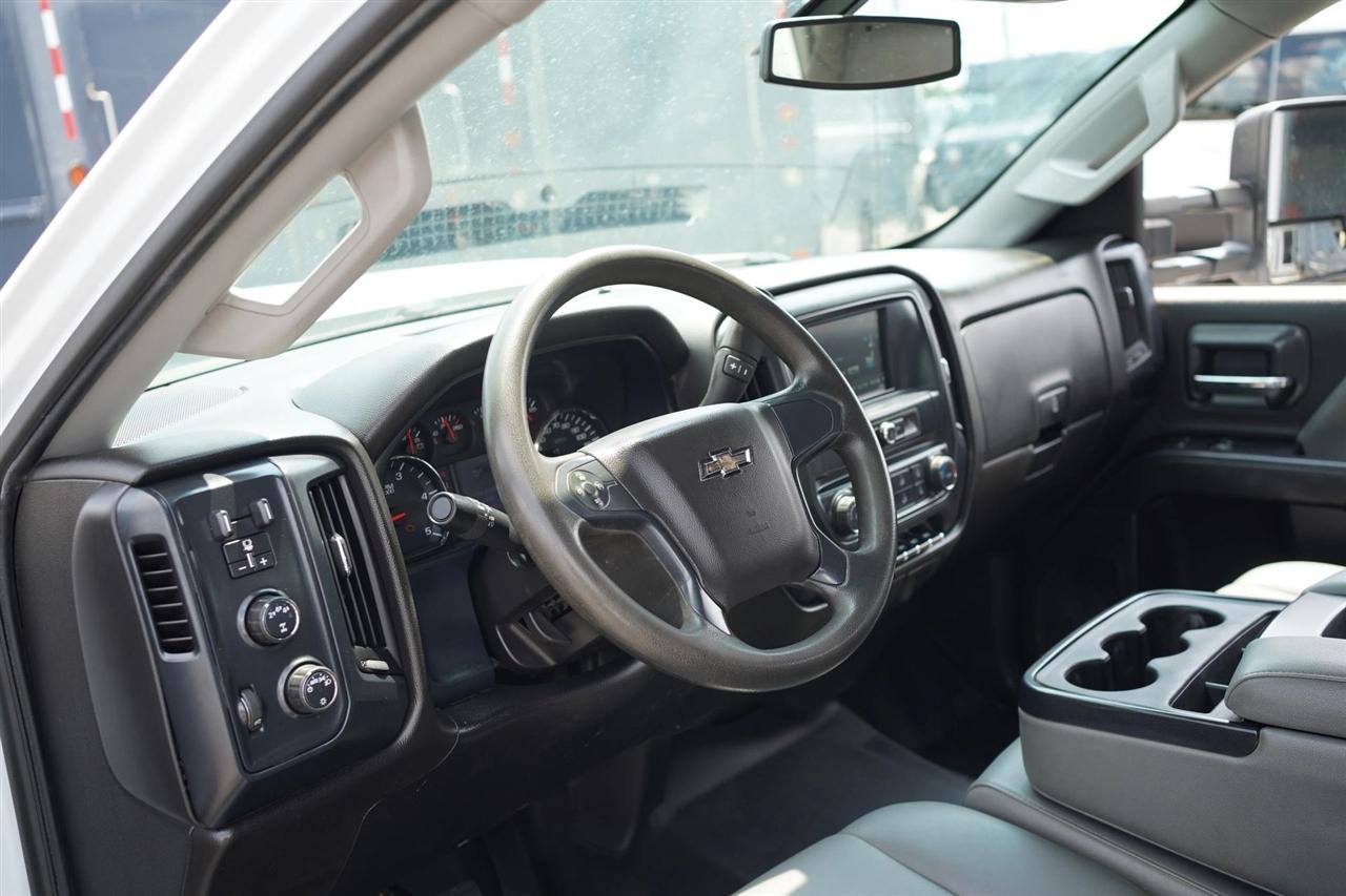 Chevrolet Silverado 3500HD Work Truck Crew Cab 4WD 2018