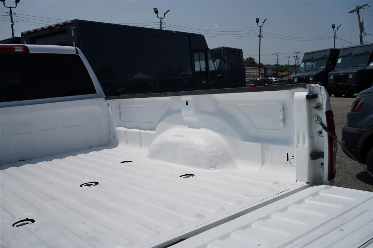 RAM 3500 Tradesman Crew Cab 4WD DRW 2023