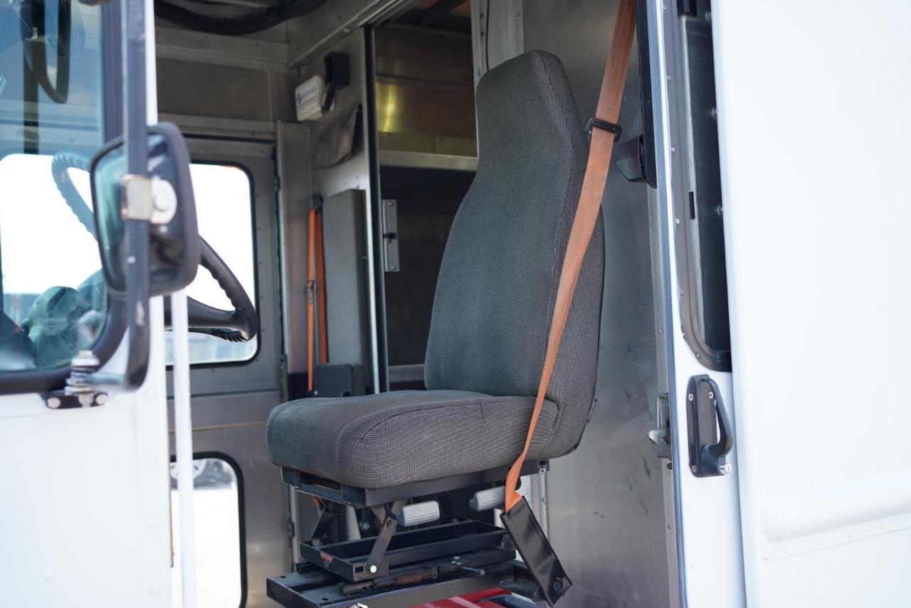 Freightliner MT45 Chassis  2021