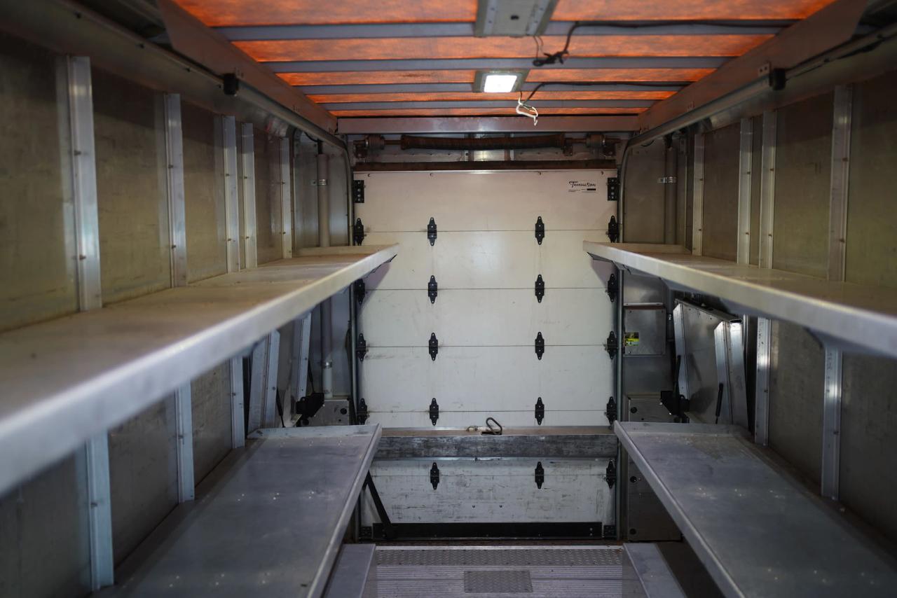 Freightliner MT45 Chassis  2021