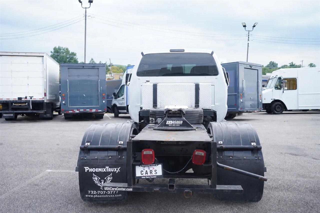 Ford F-650 Crew Cab 2WD DRW 2019