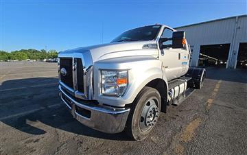 2019 Ford F-650 Crew Cab 2WD DRW