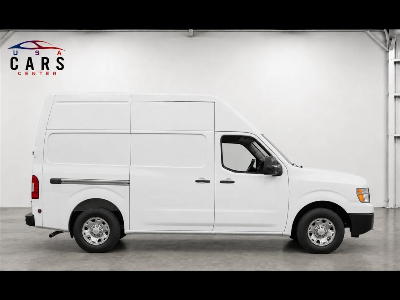 Nissan NV Cargo 2500 HD SV V8 High Roof 2020