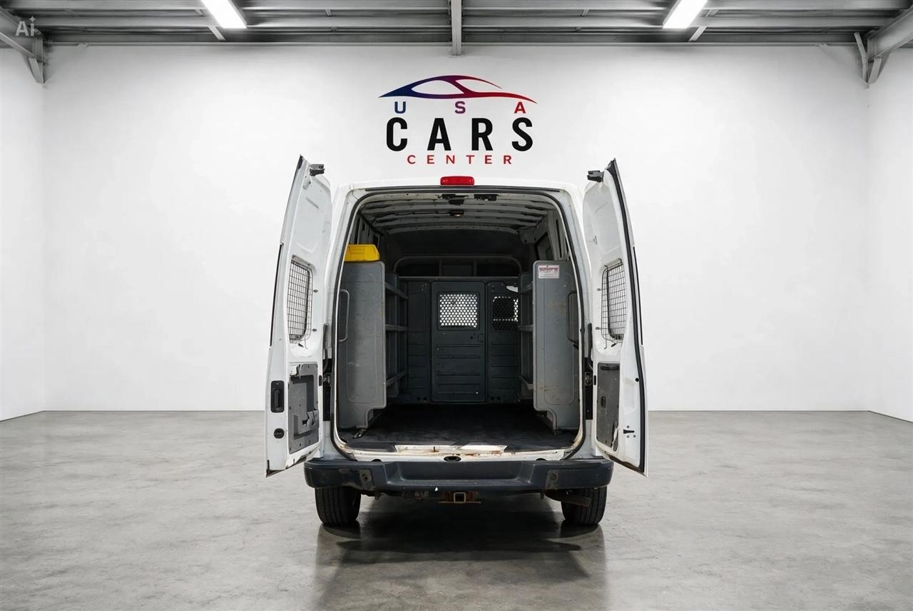 Nissan NV Cargo 2500 HD SV V8 High Roof 2020