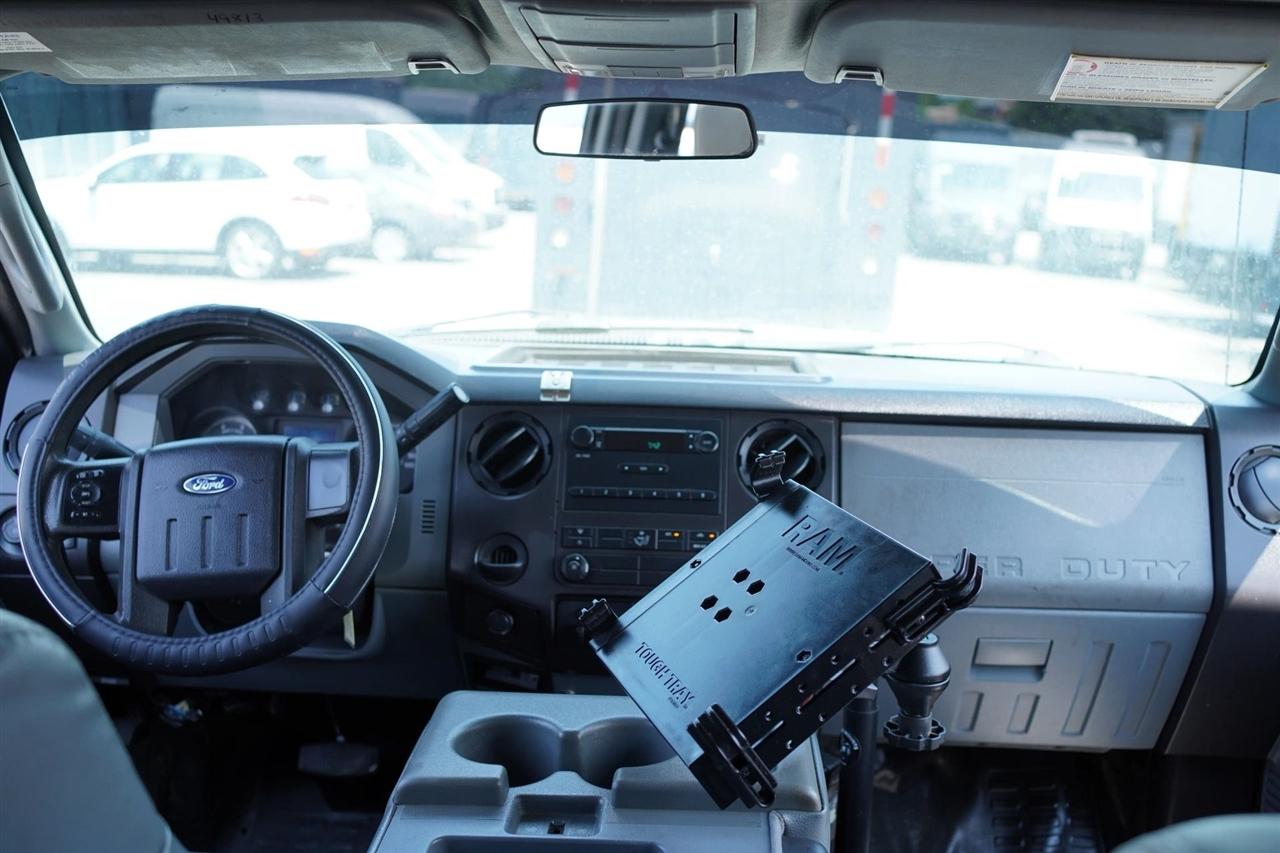 Ford F-550 Crew Cab DRW 4WD 2015
