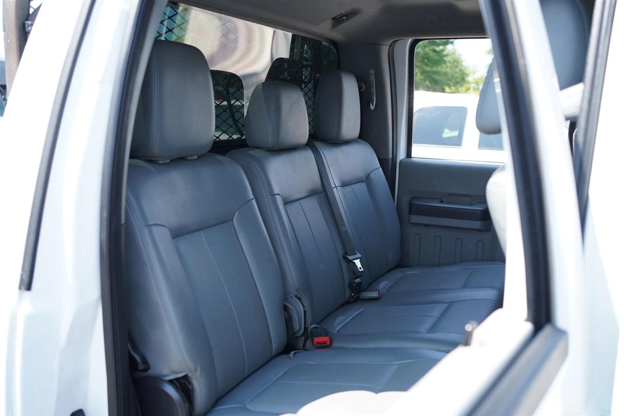Ford F-550 Crew Cab DRW 4WD 2015