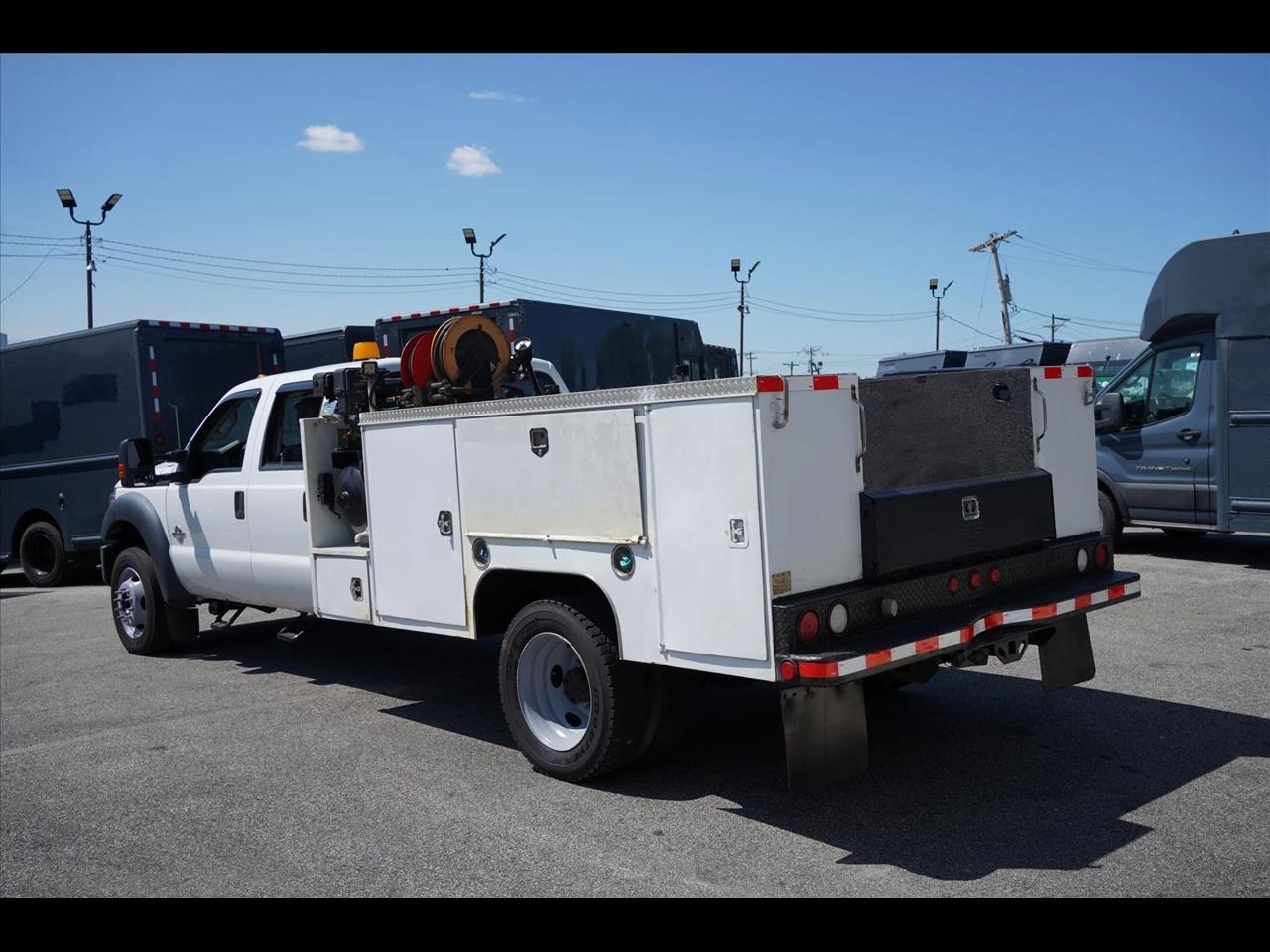 Ford F-550 Crew Cab DRW 4WD 2013
