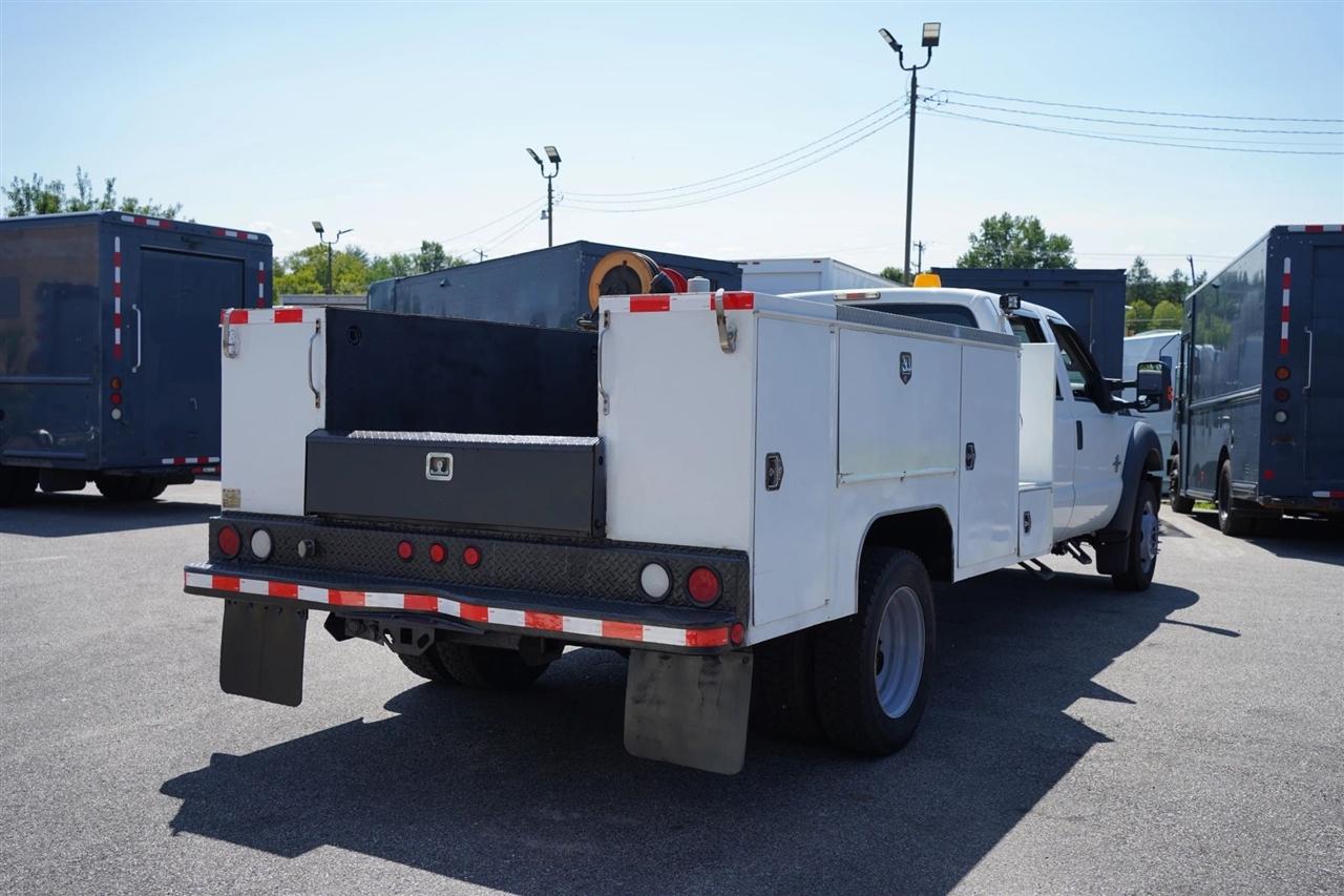Ford F-550 Crew Cab DRW 4WD 2013